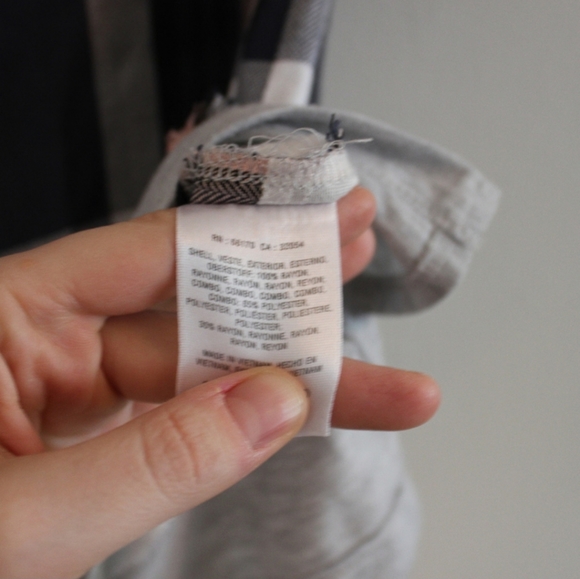 Moving Sale! Anthropologie Postmark Plaid patterned top medium - Picture 4 of 6